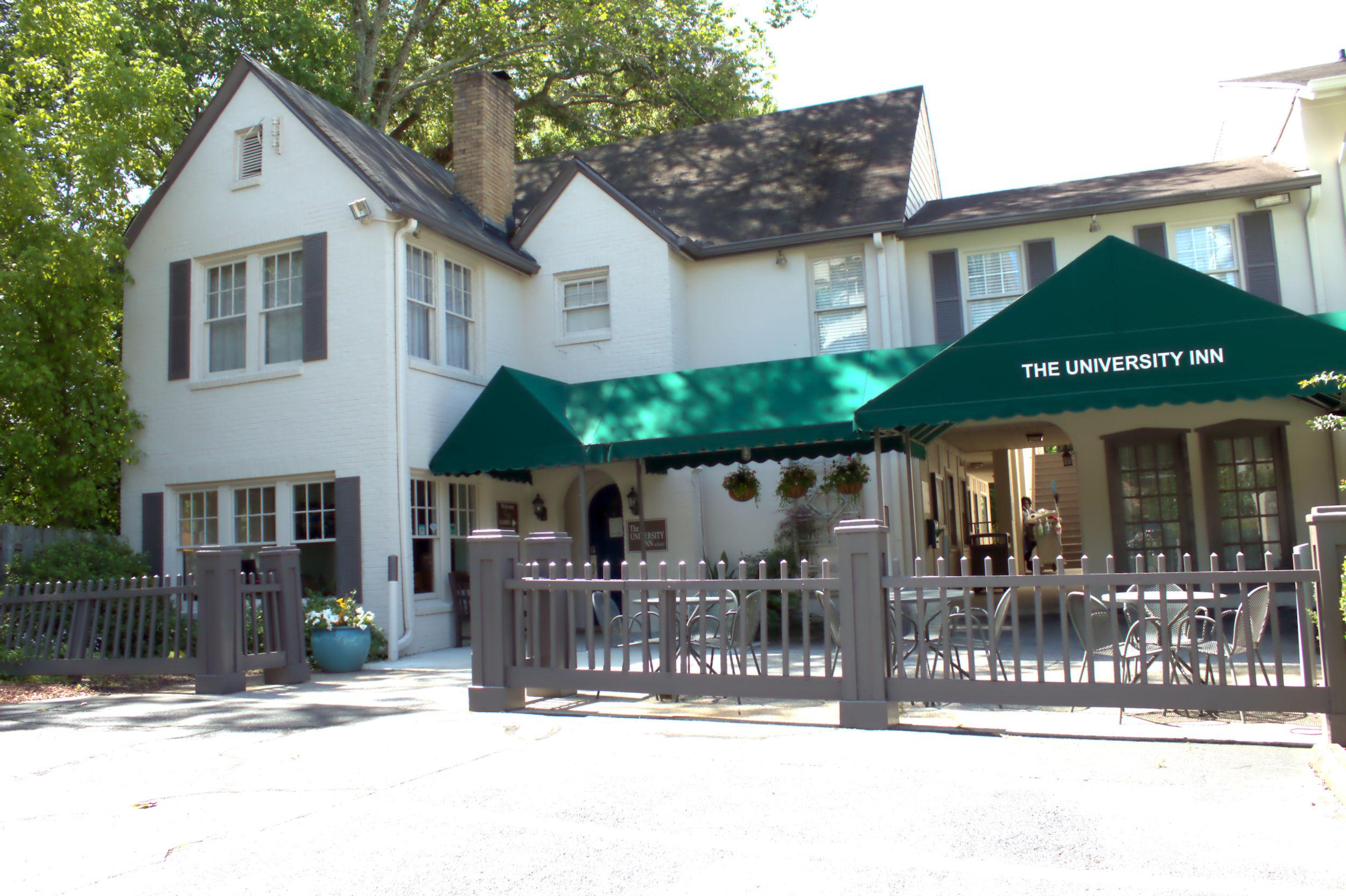Druid Hills The University Inn At Emory מראה חיצוני תמונה