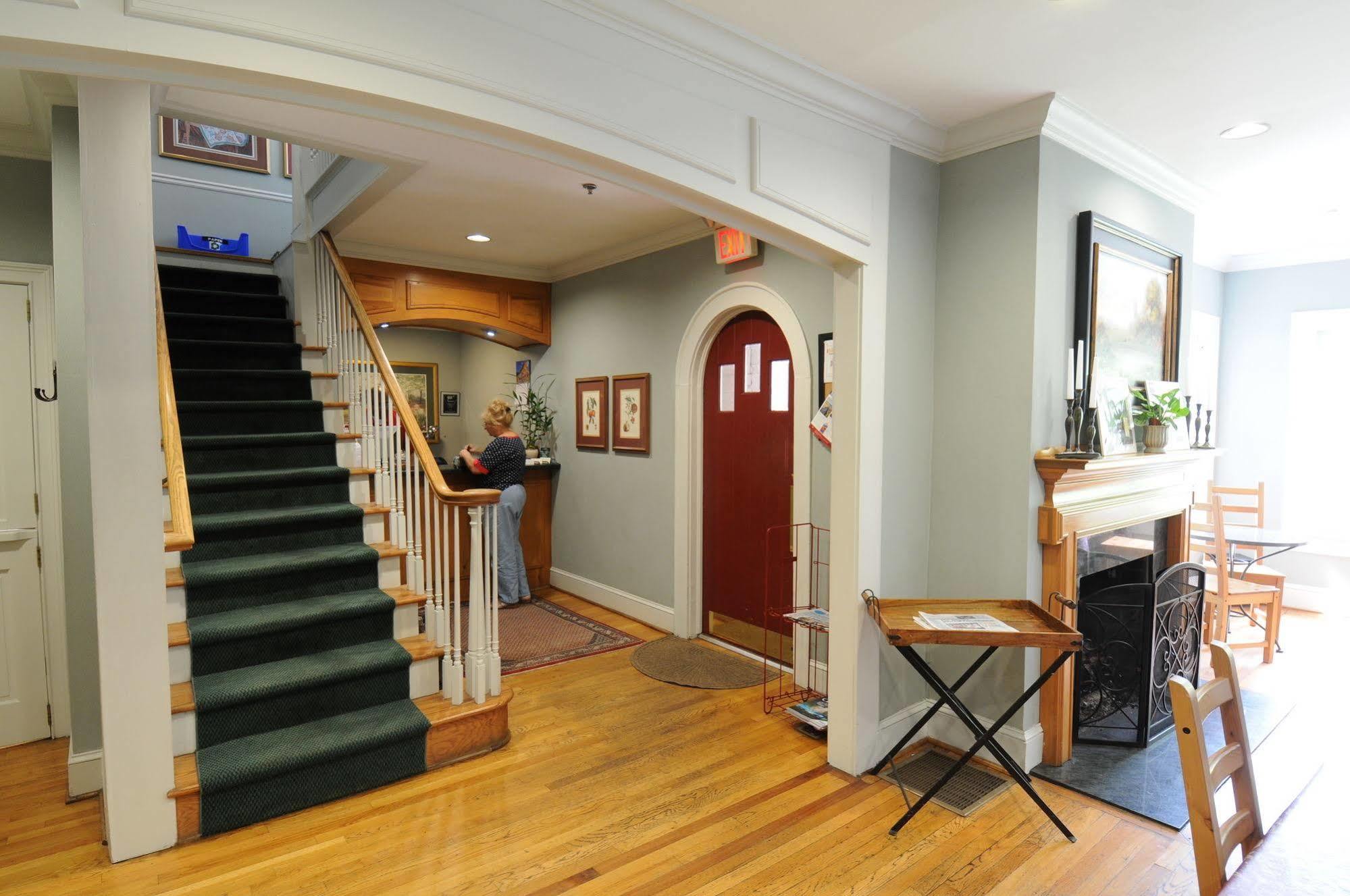 Druid Hills The University Inn At Emory מראה חיצוני תמונה